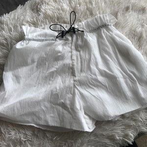 LF White Thin Drawstring Shorts